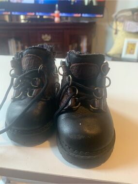 Lugz Kids Black Lace-Up Faux-Fur Trim Boots